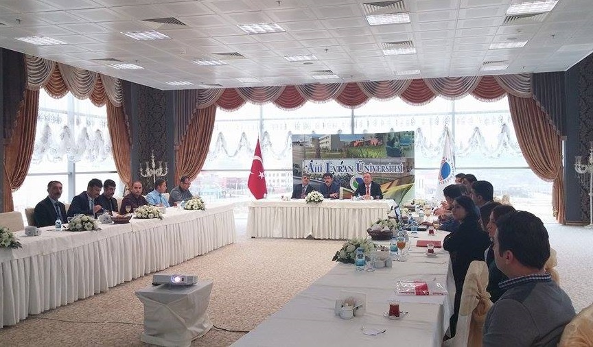 12467946_1015010581896773_1026328050_n