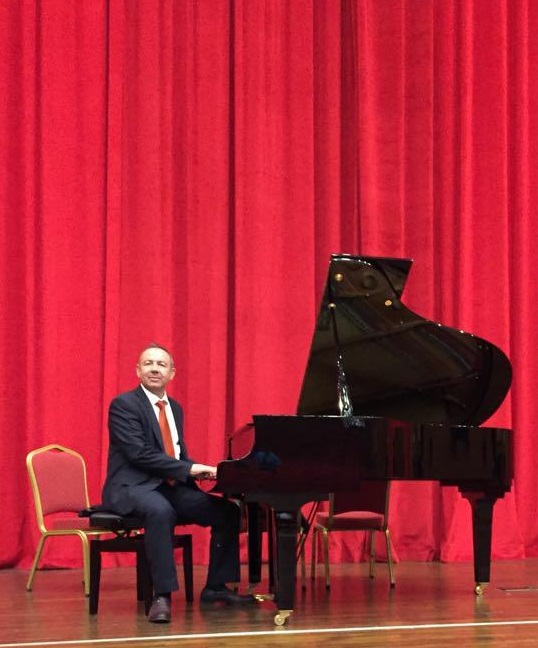 28938545_10212900657088430_1511386951_o